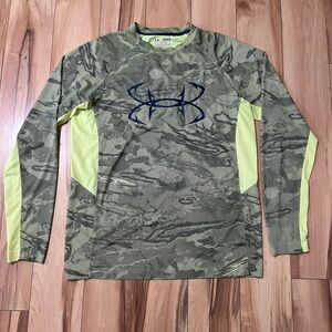 Under Armour Heatgear Loose Fit Long Sleeve Shirt Fishing Hunting MTB Sz M Green